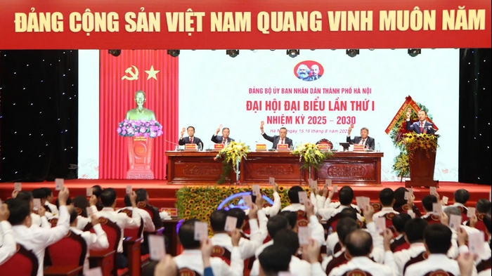 Công bố 30 đồng chí tham gia Ban Chấp hành Đảng bộ UBND Thành phố Hà Nội nhiệm kỳ 2025-2030