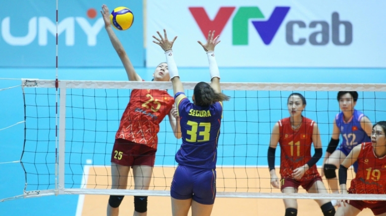 Bóng chuyền nữ Việt Nam thua trắng Tây Ban Nha trước thềm giải vô địch thế giới 2025