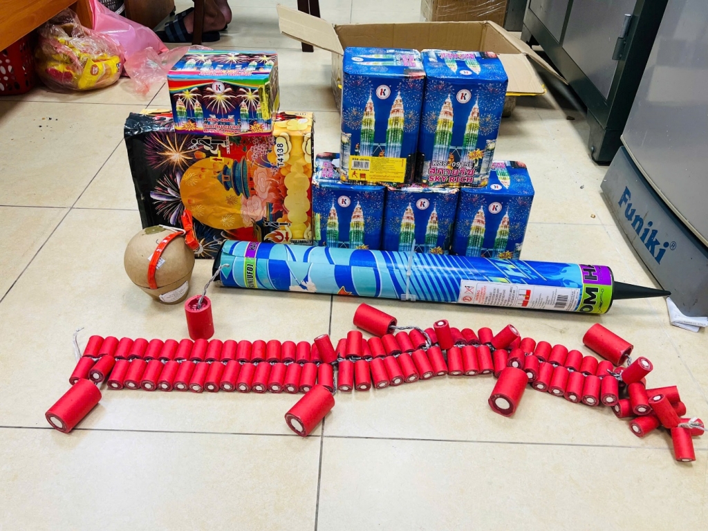 Tang vật thu giữ. Ảnh: CQCA Tang vật thu giữ. Ảnh: CQCA