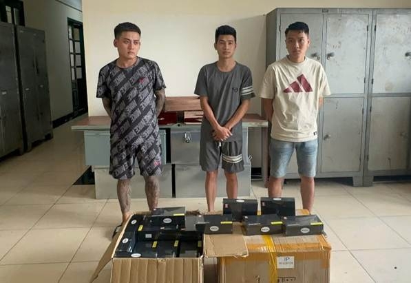 Các đối tượng bị khởi tố Các đối tượng bị khởi tố