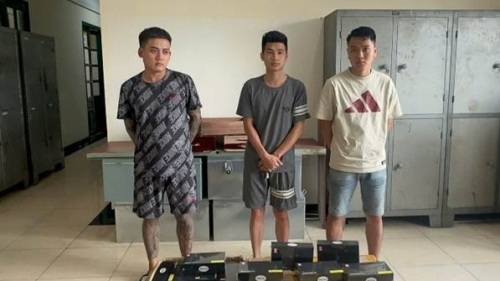 Khởi tố 3 đối tượng trong vụ trộm 138 máy tính tại Cảng hàng không quốc tế Nội Bài