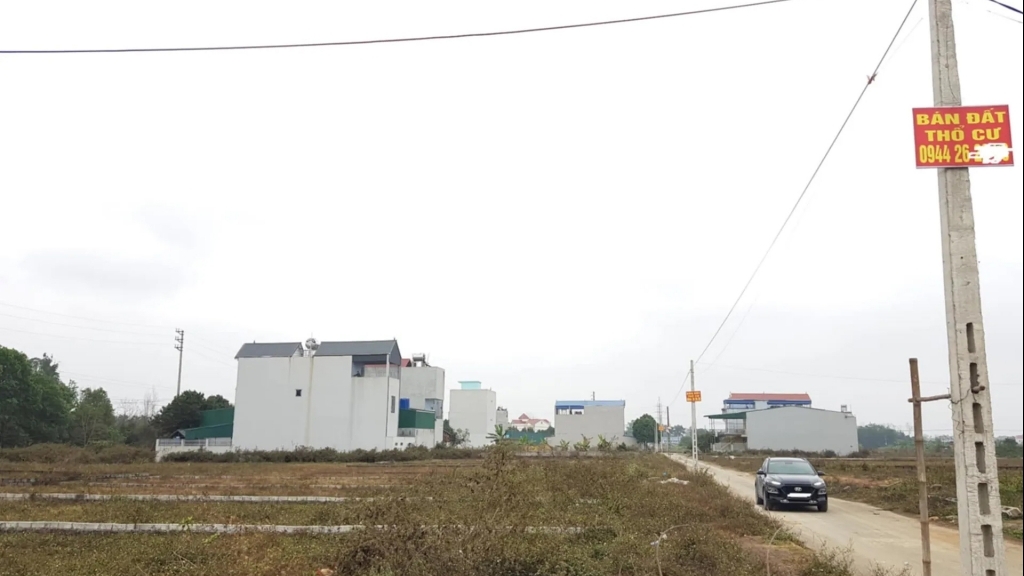 “Canh bạc” làm giàu từ ôm đất dễ gặp rủi ro