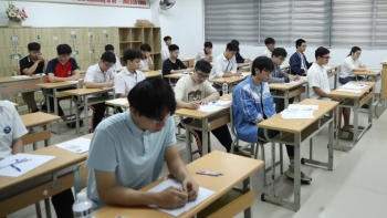 Lịch thí sinh xác nhận nhập học vẫn giữ nguyên