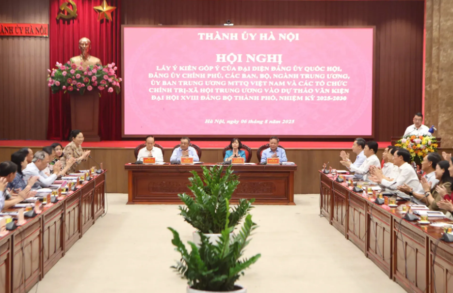 Hà Nội: tổ chức đợt cao điểm tuyên truyền Đại hội Đảng bộ TP Hà Nội lần thứ XVIII