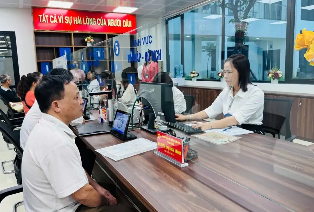 Bài 3: Bước tiến trong quá trình cải cách bộ máy hành chính