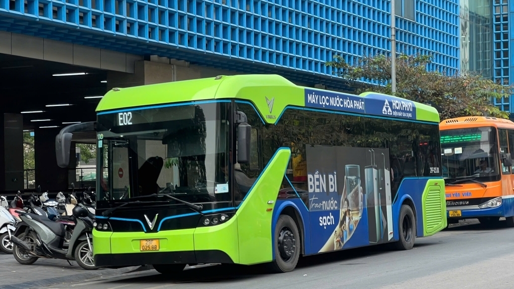 Hà Nội: xe buýt và đường sắt đô thị phục vụ miễn phí dịp nghỉ lễ Quốc khánh 2/9