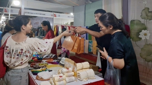 Hà Nội là “bệ phóng” để hàng Việt vươn xa