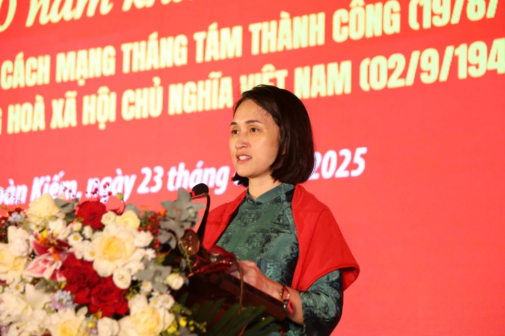 Hoàn Kiếm: chương trình nghệ thuật “Việt Nam 80 năm khát vọng hùng cường”