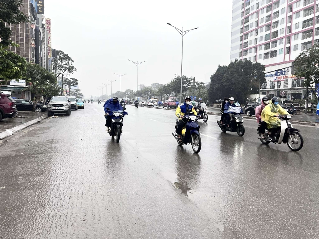 Dự báo thời tiết 25/8: Bắc Bộ; Thanh Hóa đến Bắc Quảng Trị mưa dông; mưa bão trên biển. Ảnh: Khánh Huy