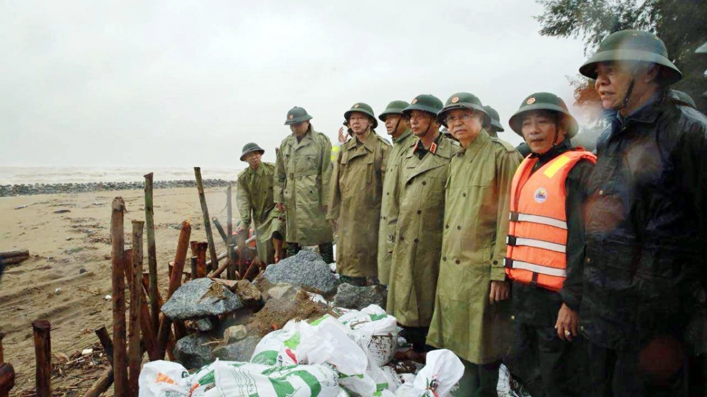 Thủ tướng yêu cầu triển khai quyết liệt công tác ứng phó bão số 5