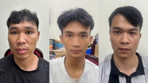 Bắt 3 đối tượng gây ra nhiều vụ cướp tài sản ở Hà Nội