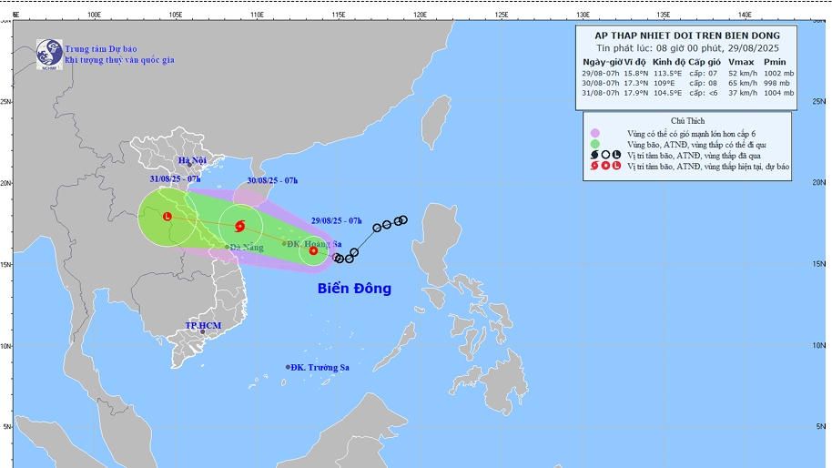 Áp thấp nhiệt đới trên biển Đông gây mưa lớn và gió mạnh nhiều khu vực