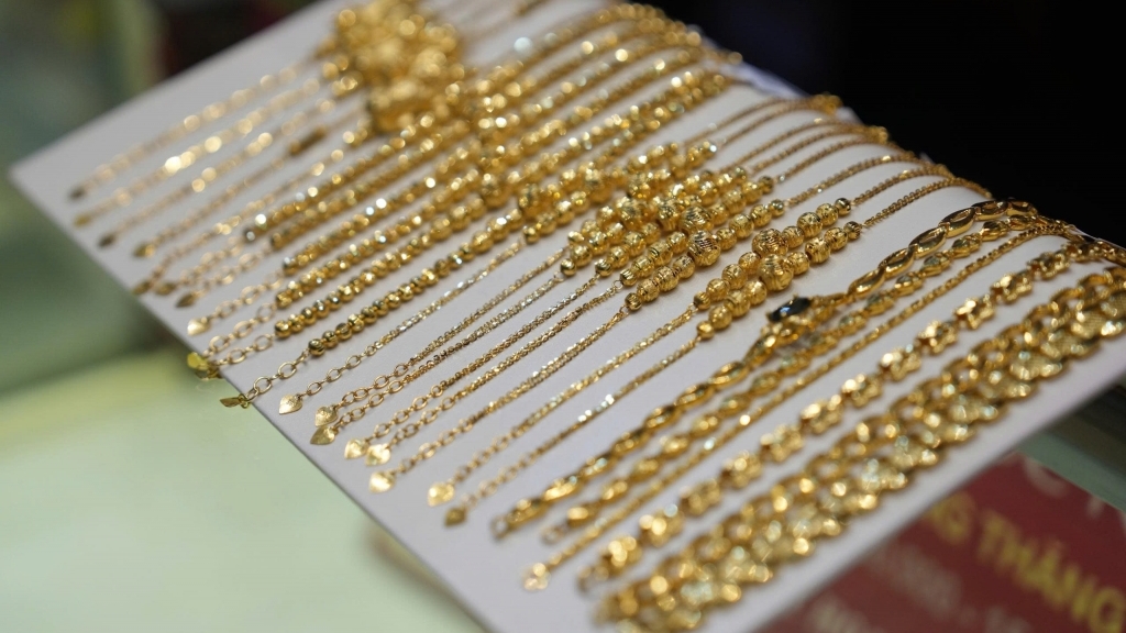 Giá vàng hôm nay 7/10/2025