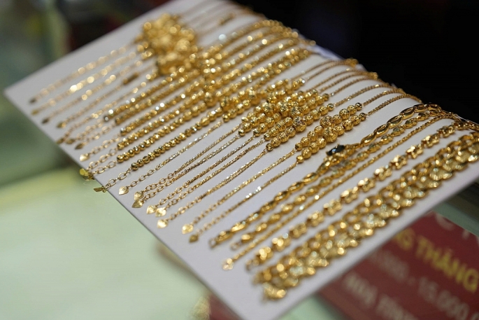 Giá vàng hôm nay 3/10/2025