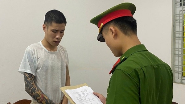 Gã thanh niên nảy lòng tham khi làm bảo vệ tại công trình xây dựng