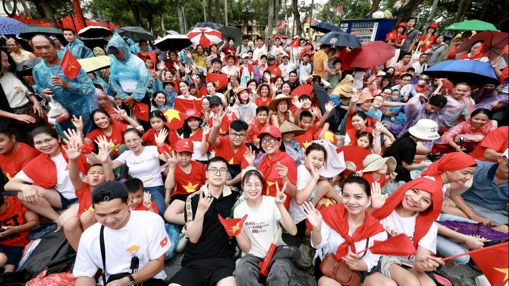 Tặng quà cho Nhân dân dịp kỷ niệm 80 năm Quốc khánh: bảo đảm kịp thời, đúng đối tượng