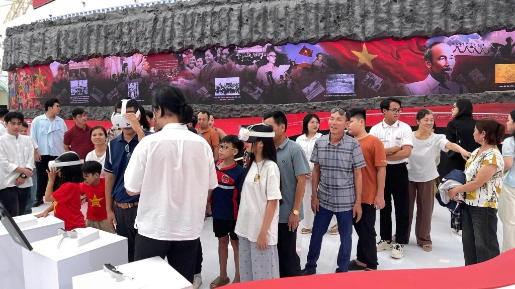 Triển lãm thành tựu đất nước: 80 năm hành trình Độc lập – Tự do – Hạnh phúc