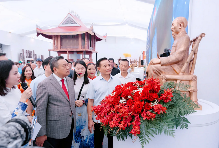 Hàng nghìn du khách tham quan Không gian Truyền thống và Sáng tạo Hà Nội dịp 2/9 Hàng nghìn du khách tham quan Không gian Truyền thống và Sáng tạo Hà Nội dịp 2/9