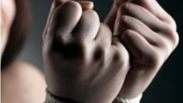 Giải cứu cô gái trẻ khỏi bẫy lừa đảo “bắt cóc online" sang Campuchia