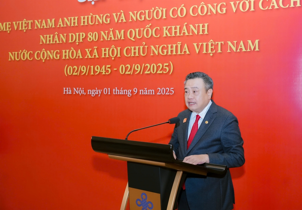 Lãnh đạo thành phố Hà Nội gặp mặt, tri ân Bà mẹ Việt Nam anh hùng, người có công với cách mạng