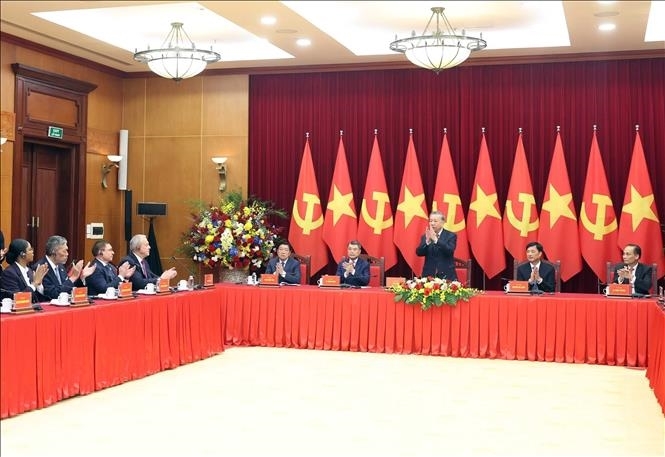 Tổng Bí thư Tô Lâm tiếp Trưởng đoàn chính đảng các nước