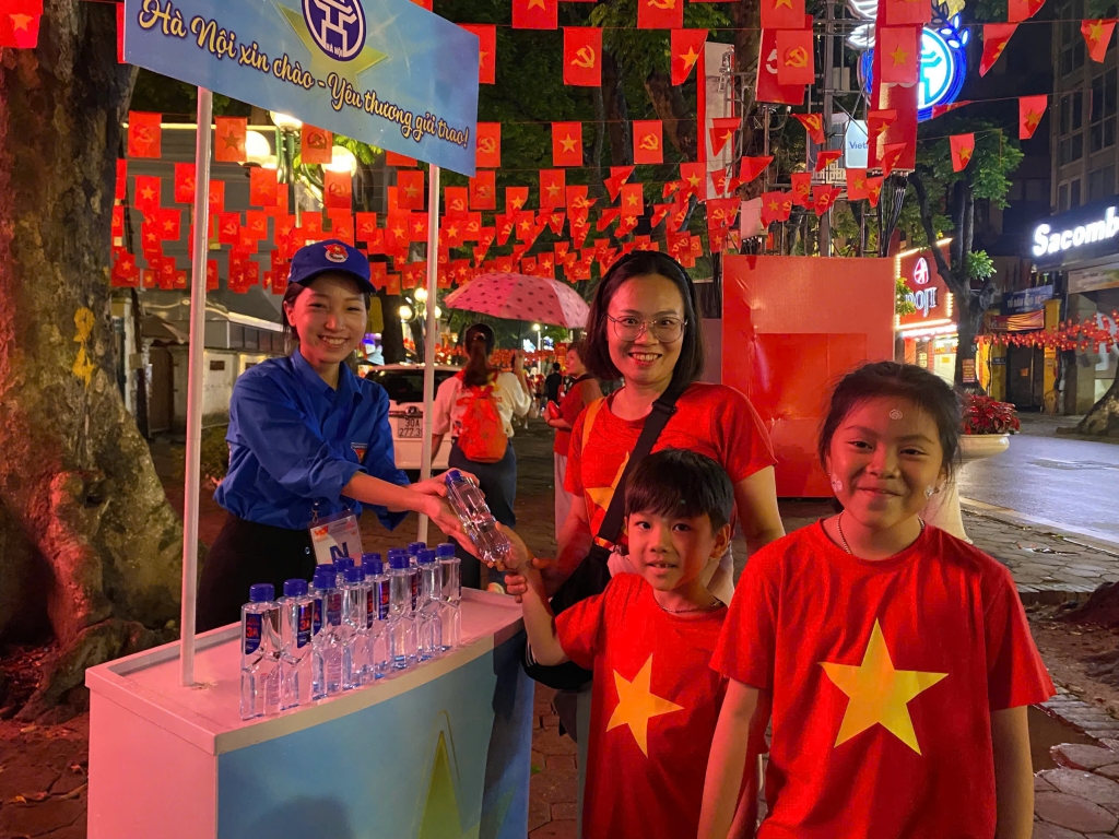 Thế hệ Gen Z viết tiếp bản hùng ca dân tộc thời đại mới