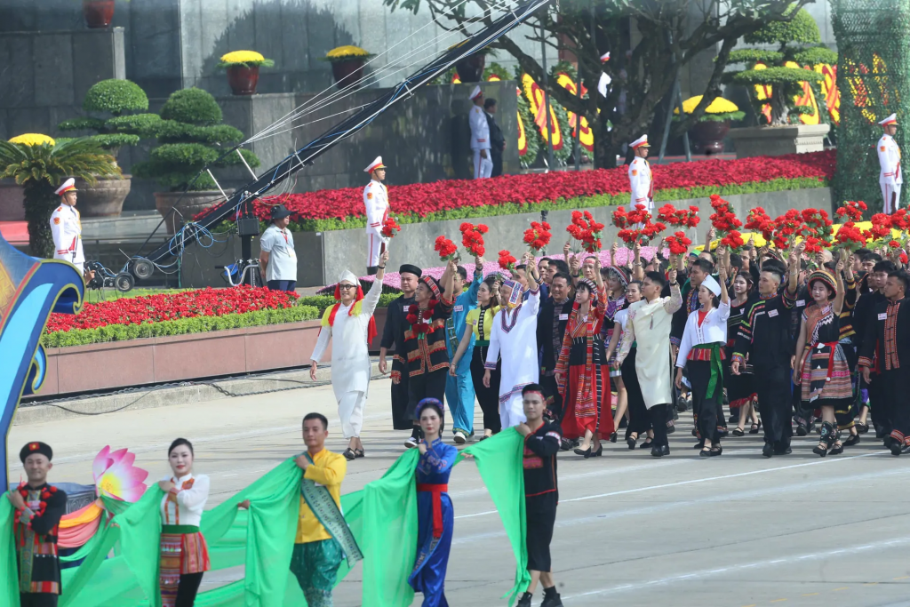 Xúc động, tự hào Lễ kỷ niệm, diễu binh, diễu hành 80 năm Cách mạng Tháng Tám thành công và Quốc khánh nước Cộng hòa XHCN Việt Nam
