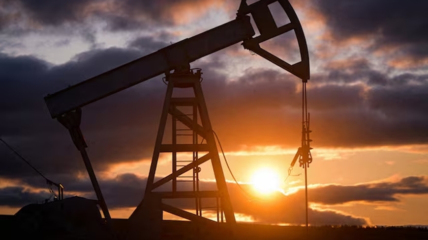 Giá xăng dầu hôm nay 3/9/2025: giá dầu thế giới tiếp tục tăng