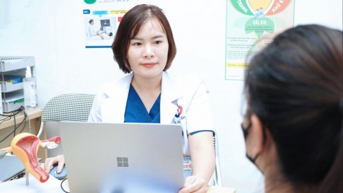 Cô gái 20 tuổi chưa dậy thì do mắc hội chứng hiếm gặp