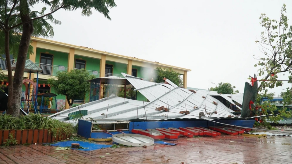 Tập trung khắc phục trường học bị hư hại, bảo đảm khai giảng đúng thời gian