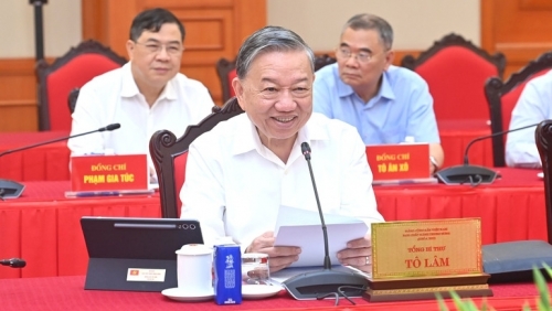 Tổng Bí thư Tô Lâm chủ trì buổi làm việc với Ban Thường vụ Đảng ủy MTTQ