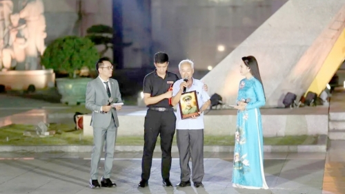 Kỳ cuối: Đưa tinh thần yêu nước vào tâm hồn giới trẻ