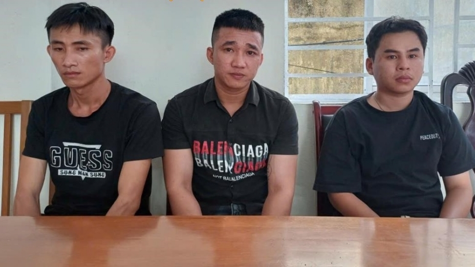 Truy xét nhóm đối tượng giở trò lưu manh tại các tuyến phố du lịch