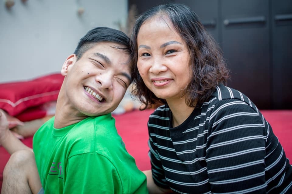 Nhạc sĩ Thiên Ngôn sáng tác ca khúc xúc động tặng mẹ nhân mùa lễ Vu Lan