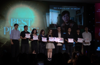 Học sinh chuyên sư phạm tổ chức lễ trao giải và Prom night Red Carpet 2025: Elysian