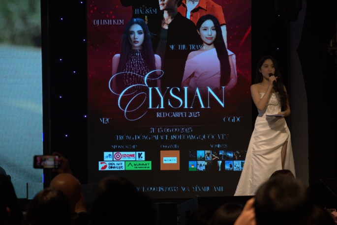 Học sinh chuyên sư phạm tổ chức lễ trao giải và Prom night Red Carpet 2025: Elysian