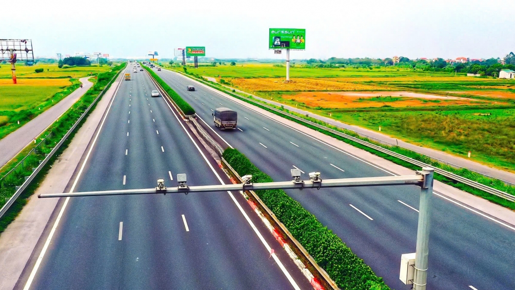 Xử phạt đi sai làn trên cao tốc Pháp Vân-Cầu Giẽ và Hà Nội-Hải Phòng từ ngày 9/9