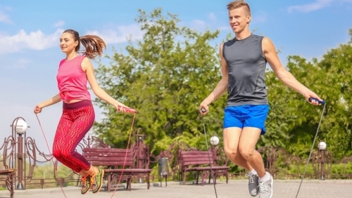 Lợi ích của nhảy dây và thời điểm tập luyện hiệu quả nhất