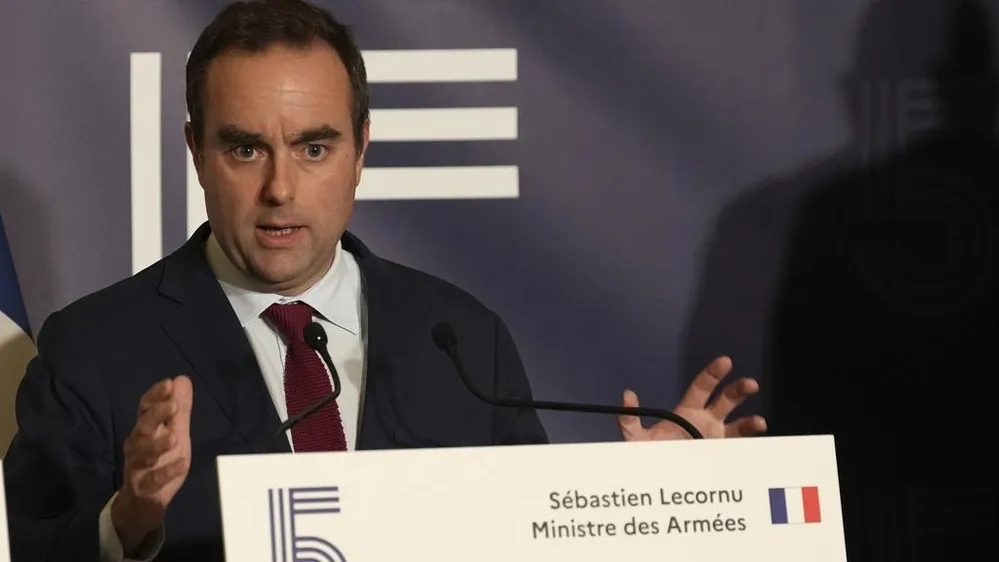 Ông Sebastien Lecornu trở thành Thủ tướng Pháp giữa khủng hoảng chính trị