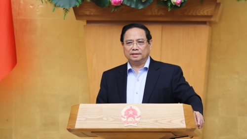 Hoàn thiện thể chế, tháo gỡ các vướng mắc pháp luật đang cản trở sự phát triển