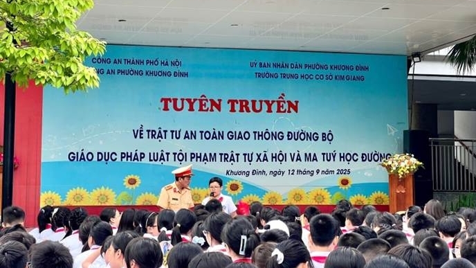 Tiếp tục xây dựng và nhân rộng mô hình “Cổng trường an toàn giao thông”