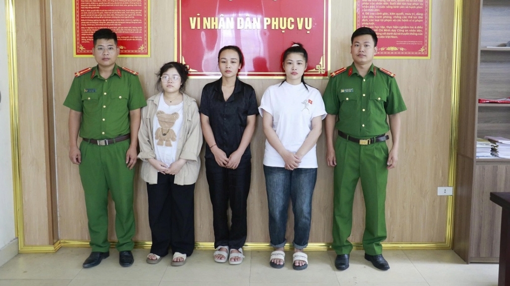 Nhiều người sống cảnh khổ sở vì tin lời 3 cô gái ở Nghệ An