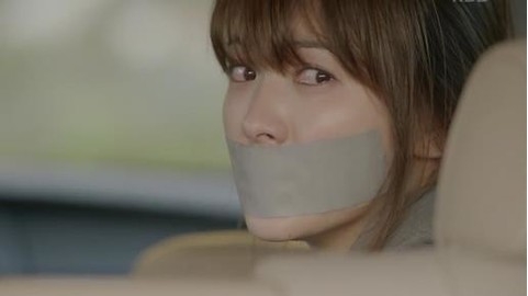 Lý do nữ sinh viên gọi điện về nhà đòi chuyển 450 triệu đồng, nếu không sẽ tự tử