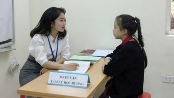 Bảo đảm kịp thời tư vấn, hỗ trợ khi người học gặp khó khăn