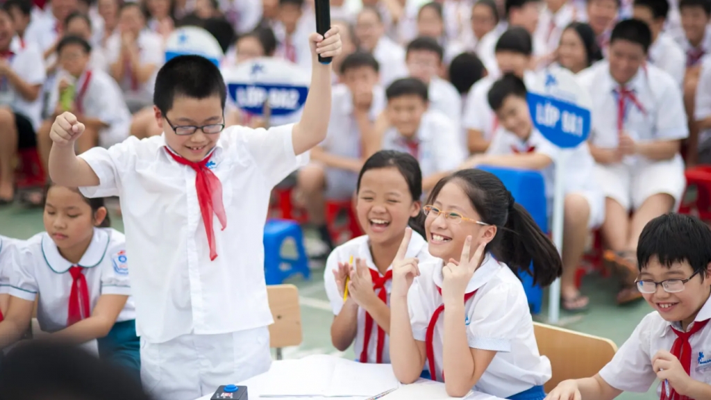 Bộ Giáo dục và Đào tạo ban hành Thông tư mới về khen thưởng, kỷ luật học sinh