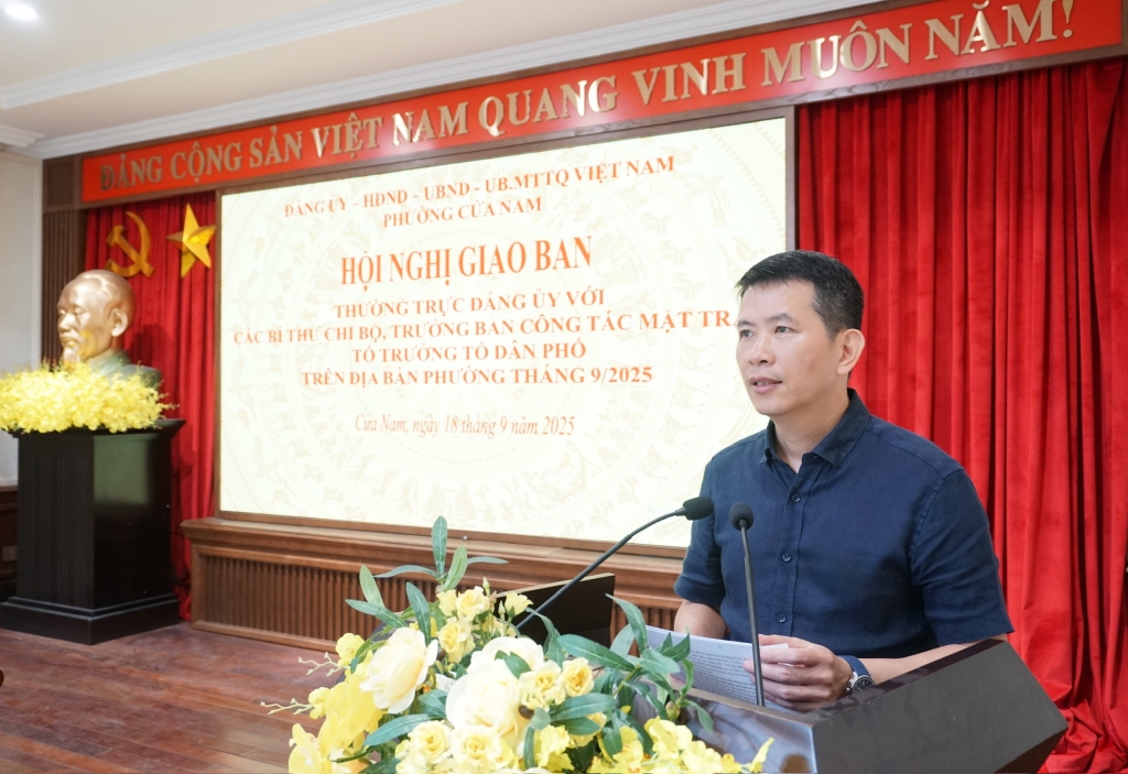 Phường Cửa Nam: giao ban tháng 9 giữa Thường trực Đảng ủy với bí thư chi bộ, tổ trưởng tổ dân phố