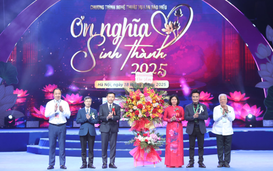 Chương trình nghệ thuật đặc biệt “Ơn nghĩa sinh thành 2025”: lan tỏa thông điệp yêu thương, giá trị đạo hiếu