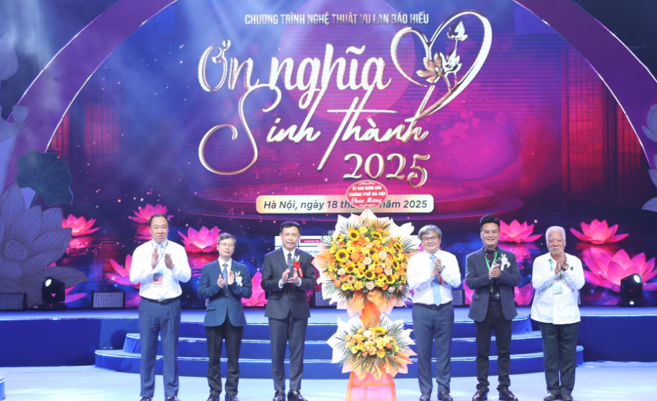 Chương trình nghệ thuật đặc biệt “Ơn nghĩa sinh thành 2025”: lan tỏa thông điệp yêu thương, giá trị đạo hiếu