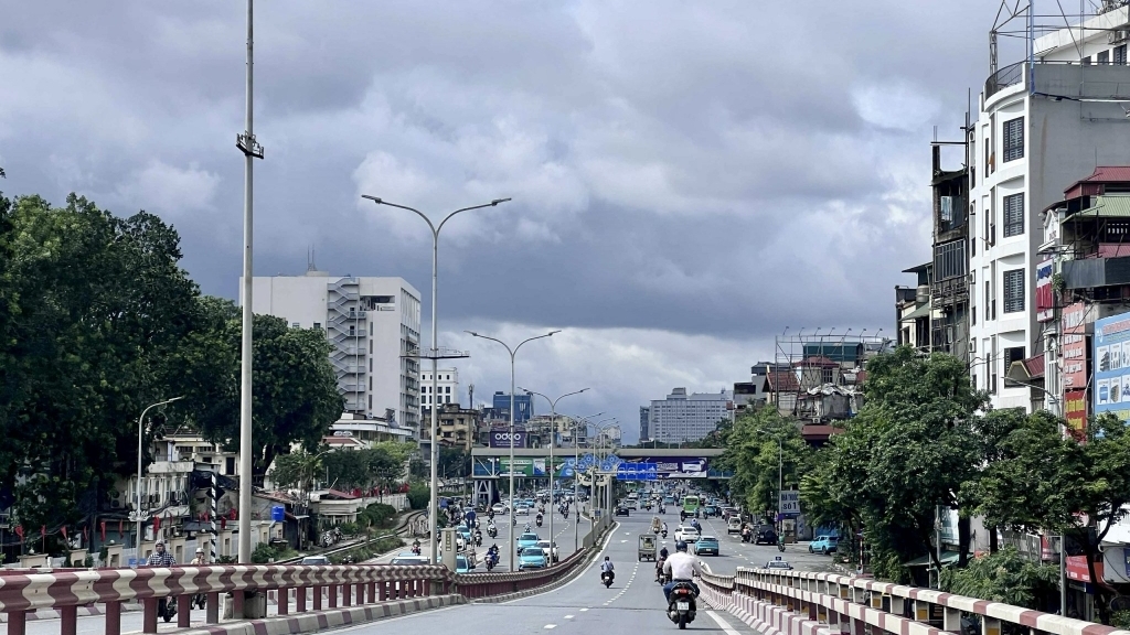 Dự báo thời tiết 19/9: Bắc Bộ, Trung Bộ có mưa vài nơi; Bắc Biển Đông có mưa bão