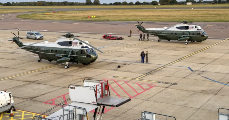 Trực thăng chở Tổng thống Donald Trump hạ cánh khẩn cấp tại Anh Trực thăng chở Tổng thống Donald Trump hạ cánh khẩn cấp tại Anh